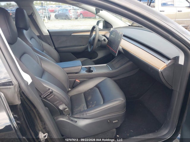 Tesla Model Y Long Range 2024 7SAYGDEE2RF073110 Image 5