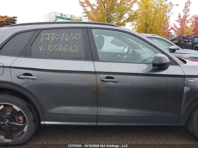 WA1FNAFYXL2056612 Audi Q5 Titanium Prestige