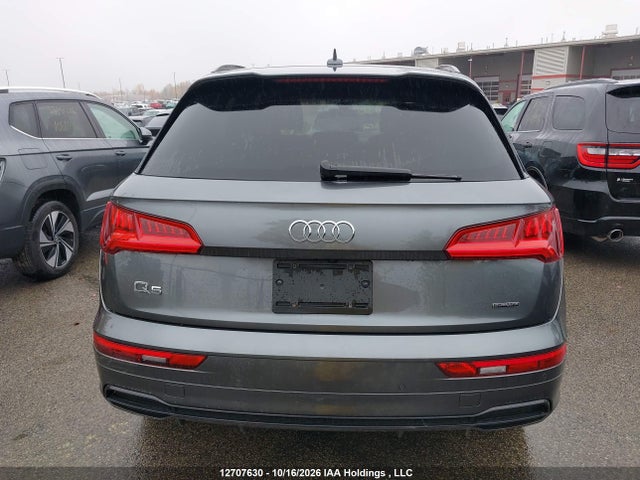 WA1FNAFYXL2056612 Audi Q5 Titanium Prestige