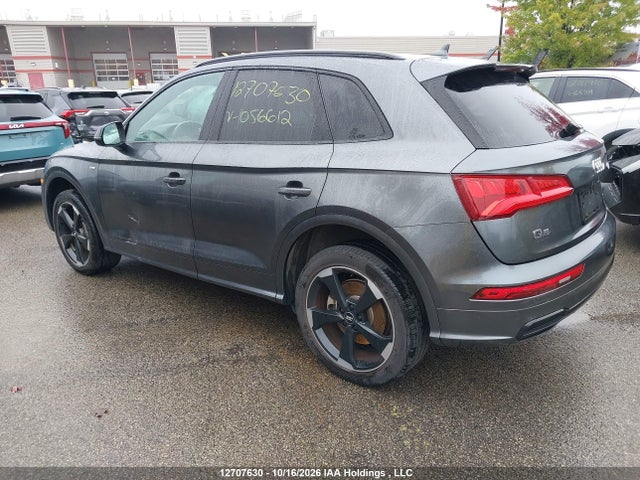 WA1FNAFYXL2056612 Audi Q5 Titanium Prestige