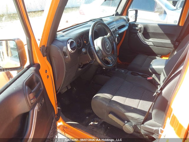 12674392 :رقم المزاد ، 1C4BJWEG3CL231220 vin ، 2012 Jeep Wrangler Unlimited Sahara مزاد بيع