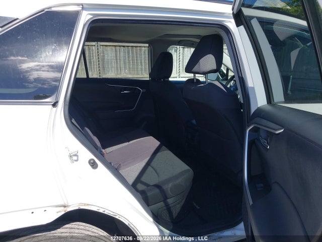 Toyota RAV4 2023 2T3RWRFV7PW155969 Image 8