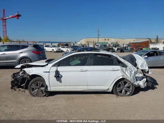 Продаж на аукціоні авто 2020 Volkswagen Jetta Highline, vin: 3VWEB7BU5LM048701, номер лоту: 12707645