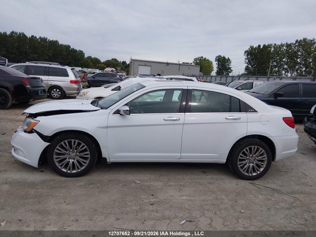 Aukcja sprzedaży 2013 Chrysler 200 Limited, vin: 1C3CCBCG6DN555203, numer aukcji: 12707652