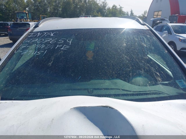 12707654 :رقم المزاد ، 5XYZUDLB3HG391151 vin ، 2017 Hyundai Santa Fe Sport 2.4 Luxury/2.4 Premium/2.4 Se مزاد بيع