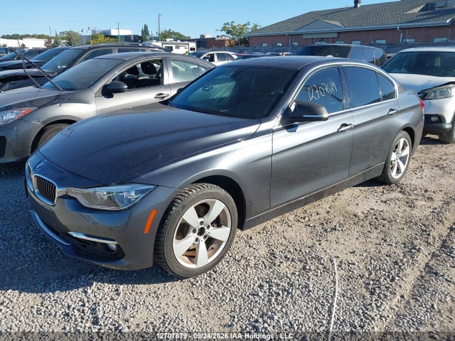 WBA8D9C33HA005682 BMW 330 XI