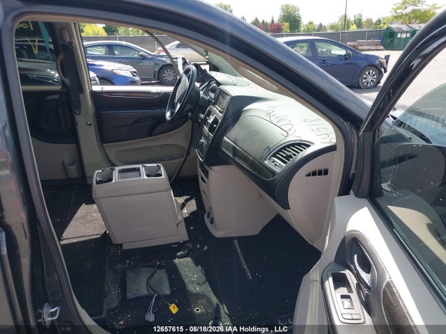12657615 :رقم المزاد ، 2A4RR5DG4BR764518 vin ، 2011 Chrysler Town & Country Touring مزاد بيع
