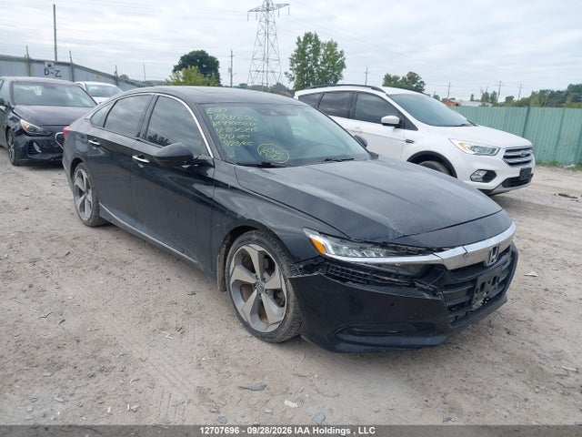 Auction sale of the 2018 Honda Accord Touring, vin: 1HGCV1F92JA806249, lot number: 12707696