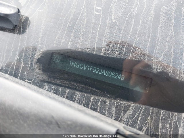 12707696 :رقم المزاد ، 1HGCV1F92JA806249 vin ، 2018 Honda Accord Touring مزاد بيع