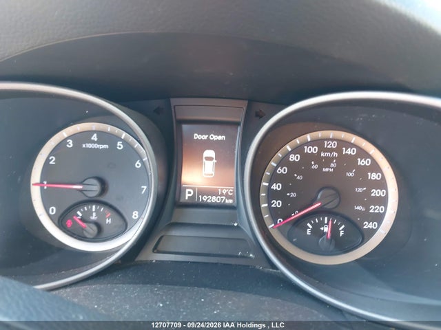 2014 Hyundai Santa Fe Sport მანქანა იყიდება აუქციონზე, vin: 5XYZU3LB9EG127213, აუქციონის ნომერი: 12707709