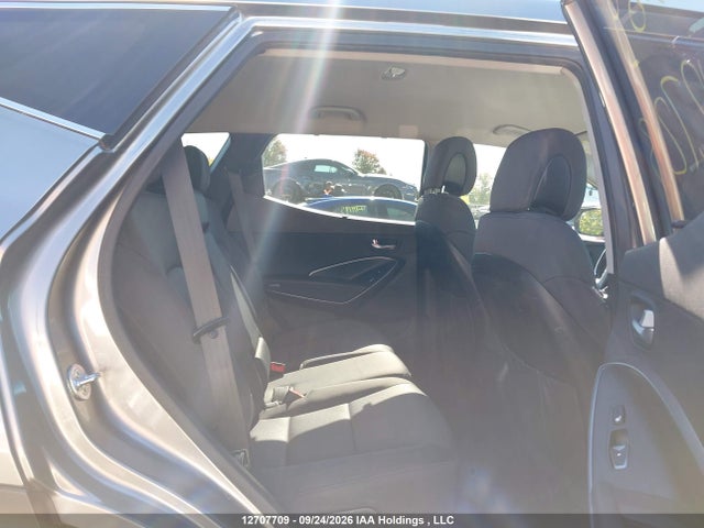 2014 Hyundai Santa Fe Sport მანქანა იყიდება აუქციონზე, vin: 5XYZU3LB9EG127213, აუქციონის ნომერი: 12707709