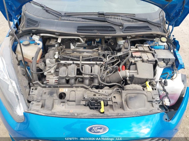 12707771 :رقم المزاد ، 3FADP4EJXFM217623 vin ، 2015 Ford Fiesta Se مزاد بيع