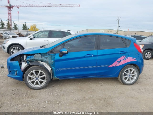 12707771 :رقم المزاد ، 3FADP4EJXFM217623 vin ، 2015 Ford Fiesta Se مزاد بيع