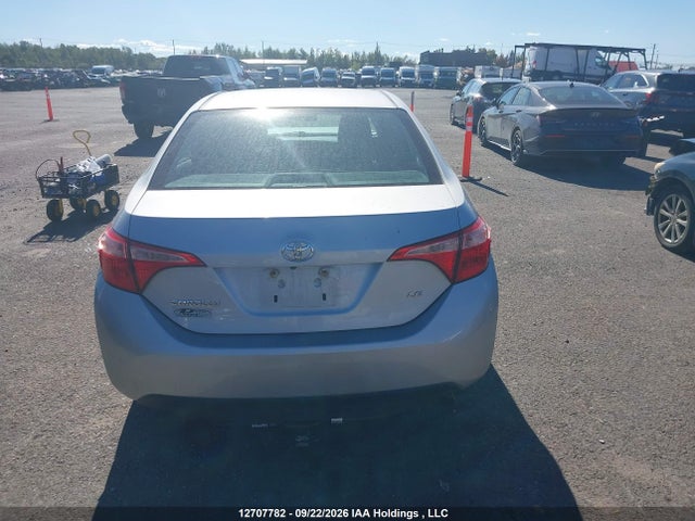 12707782 :رقم المزاد ، 2T1BURHE6JC081837 vin ، 2018 Toyota Corolla Le مزاد بيع