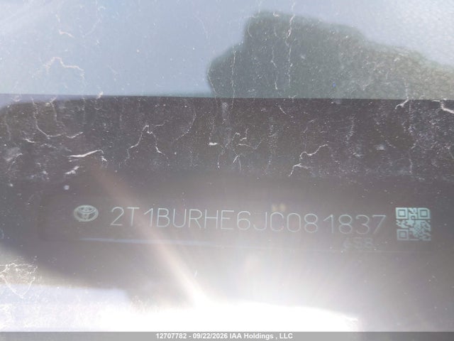 12707782 :رقم المزاد ، 2T1BURHE6JC081837 vin ، 2018 Toyota Corolla Le مزاد بيع