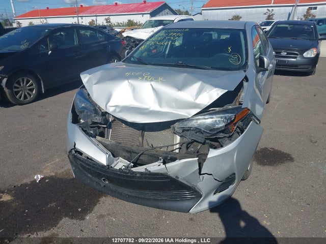 12707782 :رقم المزاد ، 2T1BURHE6JC081837 vin ، 2018 Toyota Corolla Le مزاد بيع