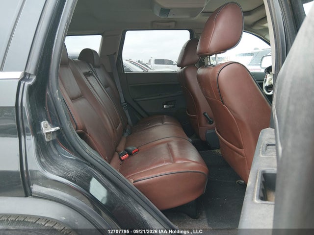 2008 Jeep Grand Cherokee Overland მანქანა იყიდება აუქციონზე, vin: 1J8HR68M68C215629, აუქციონის ნომერი: 12707795