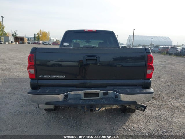 2007 Chevrolet Silverado 2500hd Ls/lt მანქანა იყიდება აუქციონზე, vin: 1GCHK23DX7F104882, აუქციონის ნომერი: 12707806