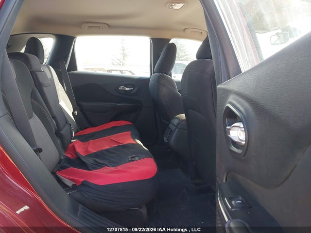 Продажа на аукционе авто 2014 Jeep Cherokee Sport, vin: 1C4PJMAS2EW322243, номер лота: 12707815