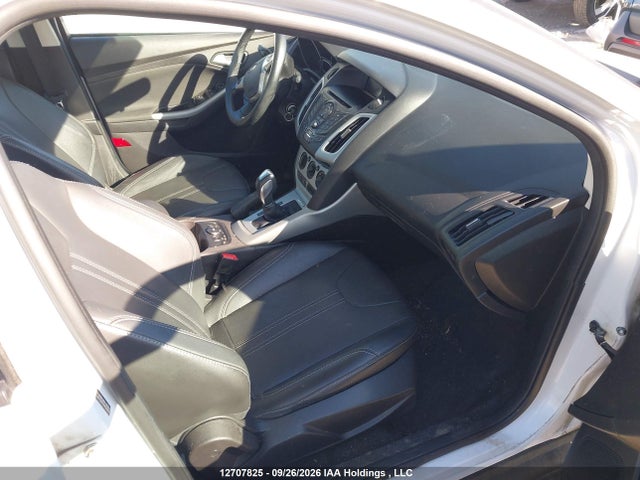 2014 Ford Focus მანქანა იყიდება აუქციონზე, vin: 1FADP3F25EL239756, აუქციონის ნომერი: 12707825