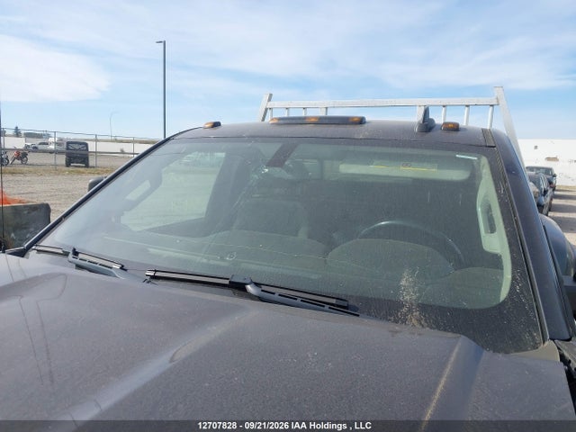 1GT322CG3FZ512657 GMC Sierra K3500 Sle