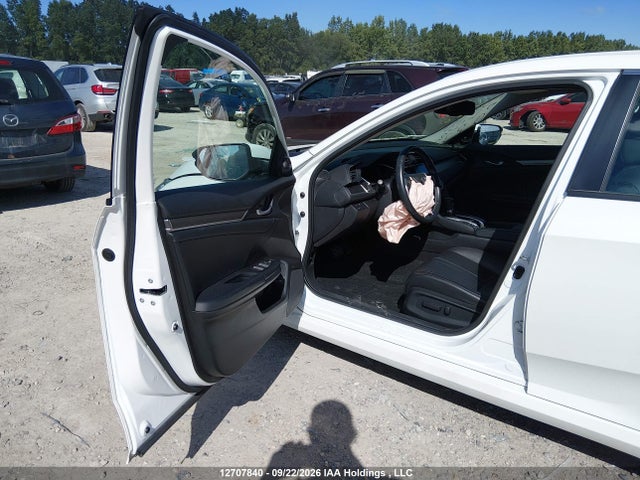 Продажа на аукционе авто 2018 Honda Civic Touring, vin: 2HGFC1F94JH100775, номер лота: 12707840