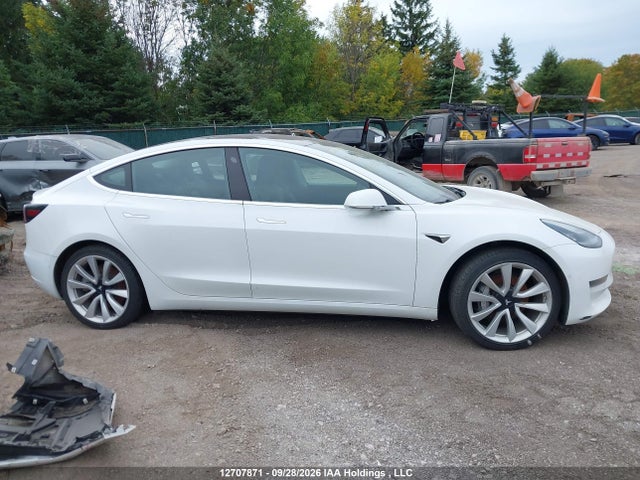 Tesla MODEL 3 2018 5YJ3E1EBXJF107591 Image 14