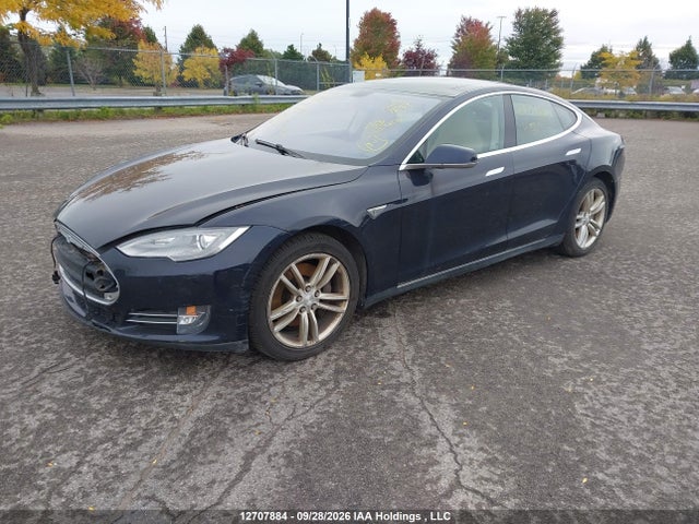 Tesla MODEL S 2014 5YJSA1H17EFP51890 Image 2