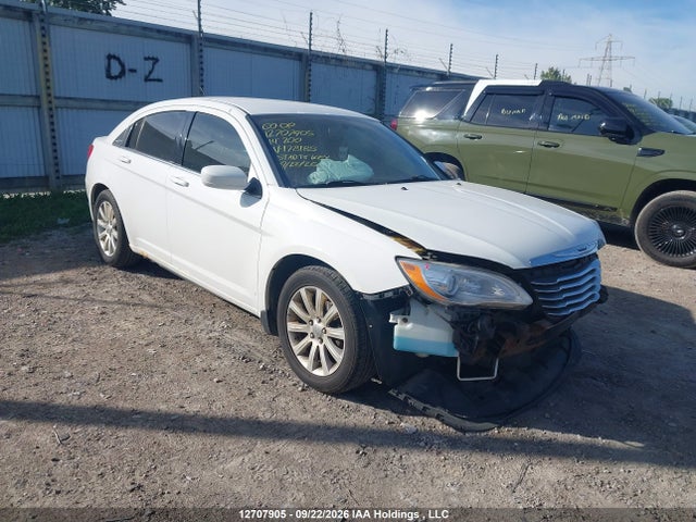 Chrysler 200 LX 2014 1C3CCBAG1EN178185 головне зображення