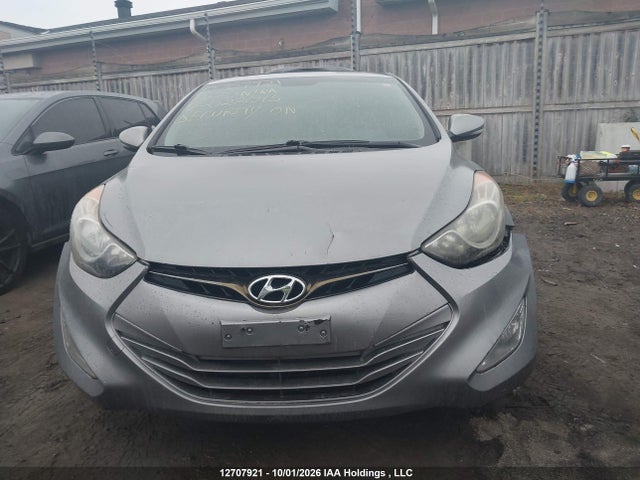 2013 Hyundai Elantra Se მანქანა იყიდება აუქციონზე, vin: KMHDH6AE7DU022045, აუქციონის ნომერი: 12707921