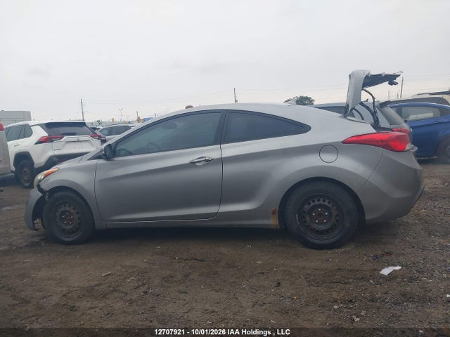 2013 Hyundai Elantra Se მანქანა იყიდება აუქციონზე, vin: KMHDH6AE7DU022045, აუქციონის ნომერი: 12707921