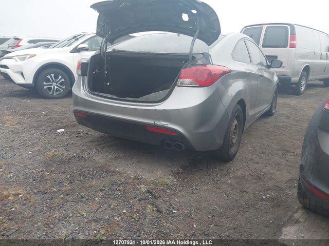 2013 Hyundai Elantra Se მანქანა იყიდება აუქციონზე, vin: KMHDH6AE7DU022045, აუქციონის ნომერი: 12707921