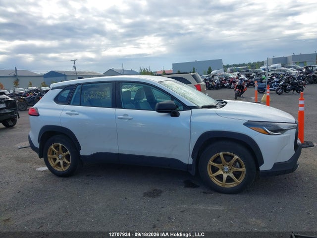 12707934 :رقم المزاد ، 7MUAAABG4RV106470 vin ، 2024 Toyota Corolla Cross L مزاد بيع