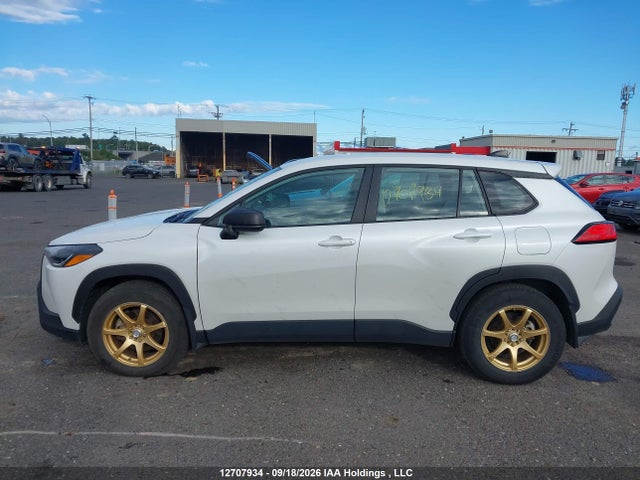 12707934 :رقم المزاد ، 7MUAAABG4RV106470 vin ، 2024 Toyota Corolla Cross L مزاد بيع