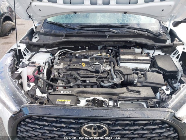 12707934 :رقم المزاد ، 7MUAAABG4RV106470 vin ، 2024 Toyota Corolla Cross L مزاد بيع