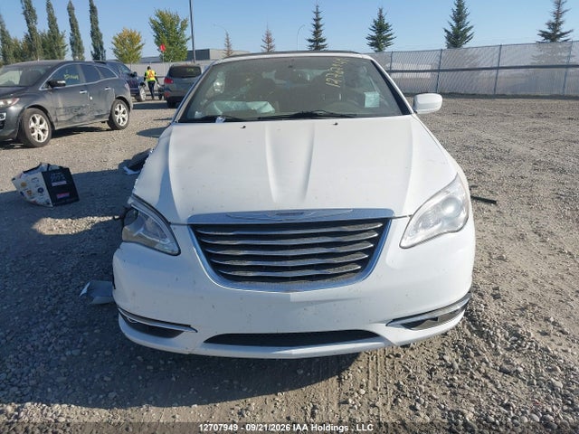 12707949 :رقم المزاد ، 1C3BCBEG3DN673234 vin ، 2013 Chrysler 200 Touring مزاد بيع