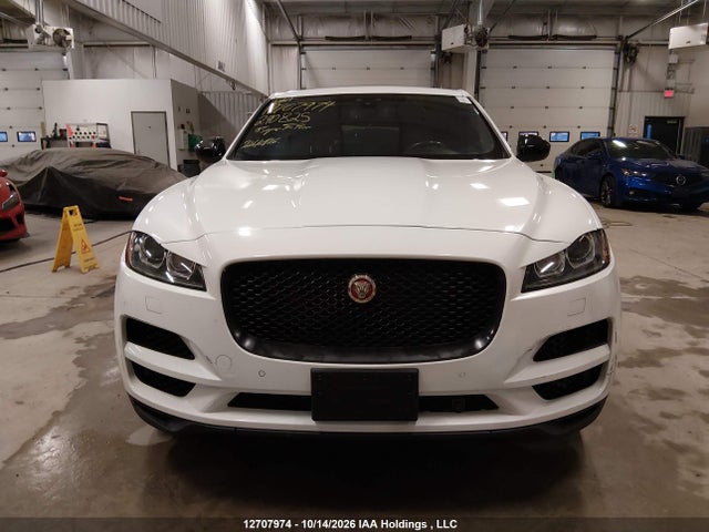 Jaguar F-Pace 2018 SADCK2FX5JA290825 Image 12