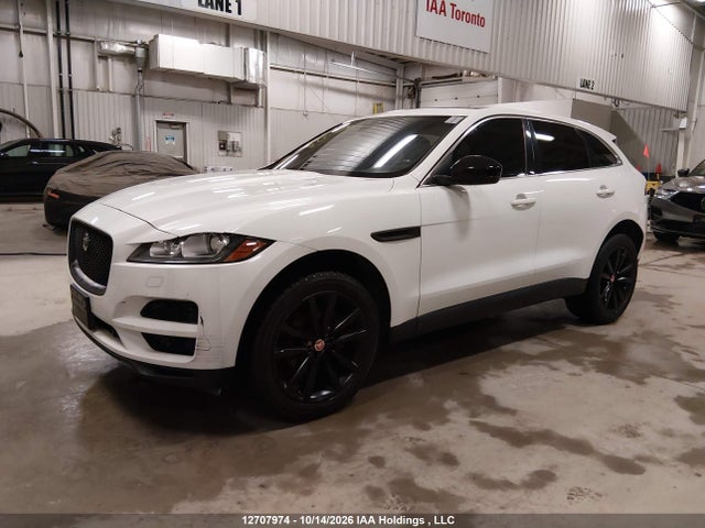 Jaguar F-Pace 2018 SADCK2FX5JA290825 Image 2