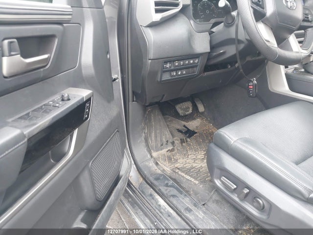 Продаж на аукціоні авто 2025 Toyota Tundra Limited 4x4, vin: 5TFWA5EC0SX040886, номер лоту: 12707991