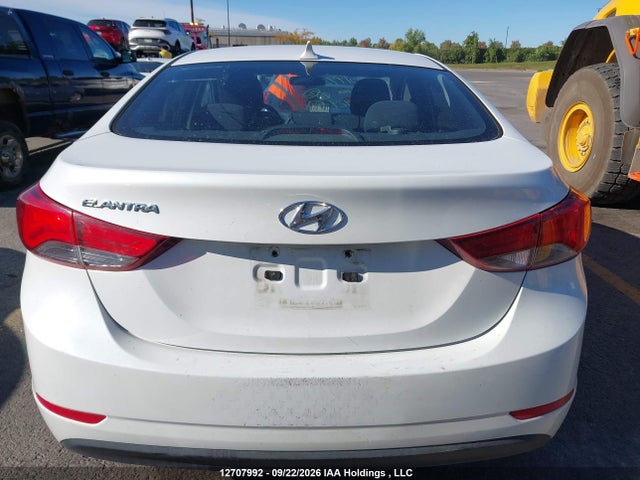 2015 Hyundai Elantra Se/sport/limited მანქანა იყიდება აუქციონზე, vin: 5NPDH4AE6FH559429, აუქციონის ნომერი: 12707992