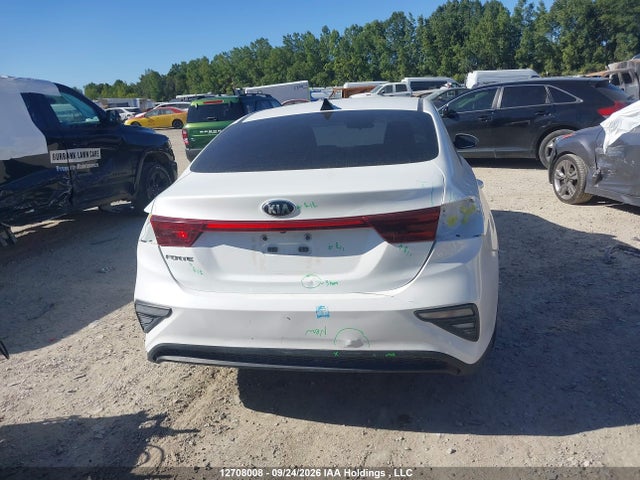 Продажа на аукционе авто 2021 Kia Forte Fe/lxs, vin: 3KPF24AD0ME319652, номер лота: 12708008