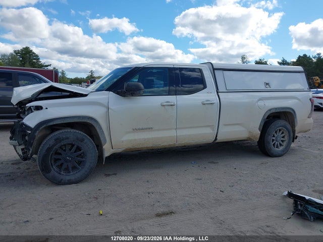 12708020 :رقم المزاد ، 5TFLA5GD9PX002296 vin ، 2023 Toyota Tundra Sr5 مزاد بيع