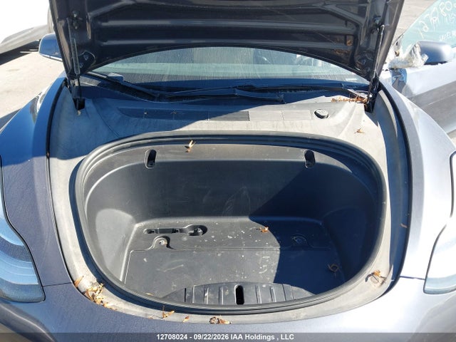 12708024 :رقم المزاد ، 5YJ3E1EA7LF722416 vin ، 2020 Tesla Model 3 مزاد بيع
