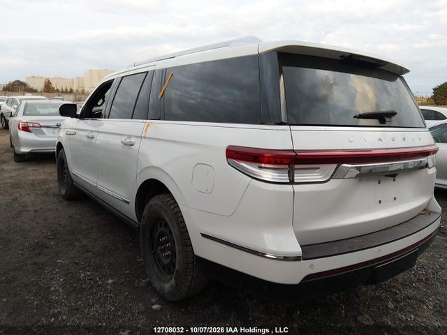 Продажа на аукционе авто 2022 Lincoln Navigator L Reserve, vin: 5LMJJ3LT2NEL00456, номер лота: 12708032