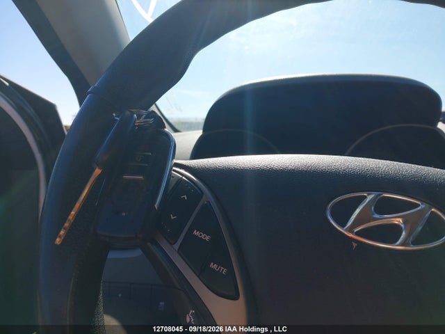12708045 :رقم المزاد ، 5NPDH4AE7DH349208 vin ، 2013 Hyundai Elantra مزاد بيع
