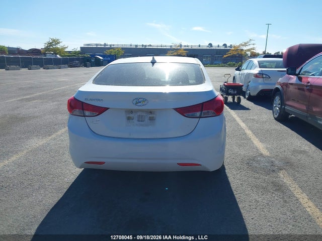 12708045 :رقم المزاد ، 5NPDH4AE7DH349208 vin ، 2013 Hyundai Elantra مزاد بيع