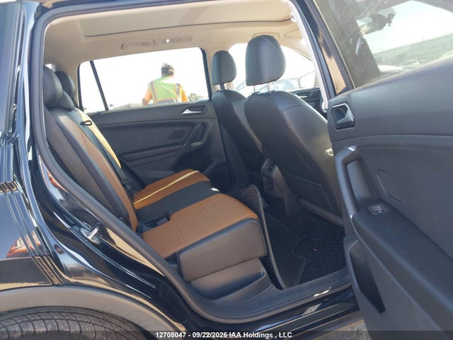 Volkswagen Tiguan Se/sel 2018 3VV2B7AX8JM044237 Image 8