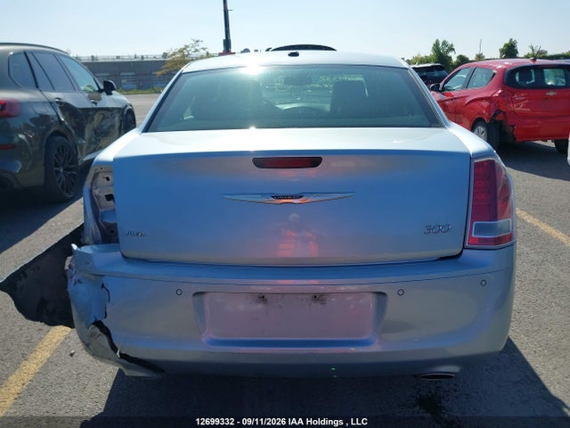 2013 Chrysler 300 S მანქანა იყიდება აუქციონზე, vin: 2C3CCAGG0DH590056, აუქციონის ნომერი: 12699332
