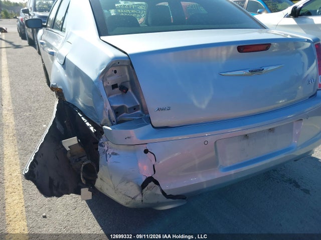 2013 Chrysler 300 S მანქანა იყიდება აუქციონზე, vin: 2C3CCAGG0DH590056, აუქციონის ნომერი: 12699332