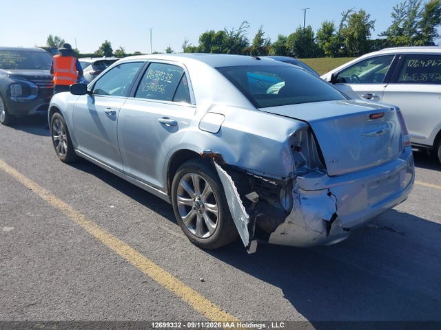 2013 Chrysler 300 S მანქანა იყიდება აუქციონზე, vin: 2C3CCAGG0DH590056, აუქციონის ნომერი: 12699332